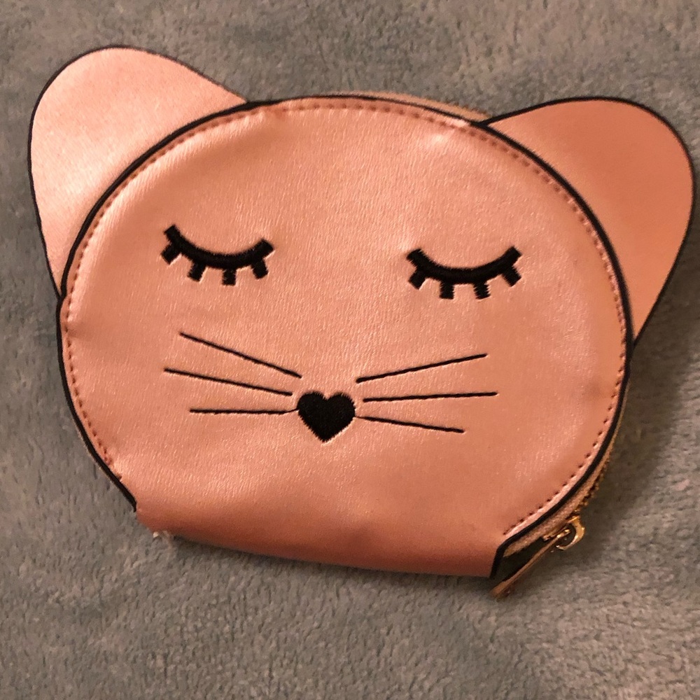 NWOT sleepy kitty coin purse